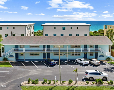 1011 S Miramar Avenue - Photo Thumbnail 3