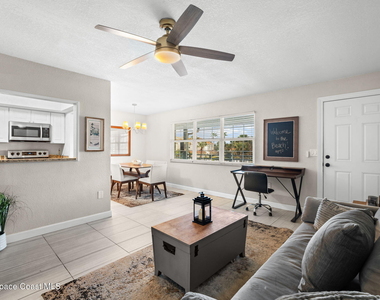 1011 S Miramar Avenue - Photo Thumbnail 6