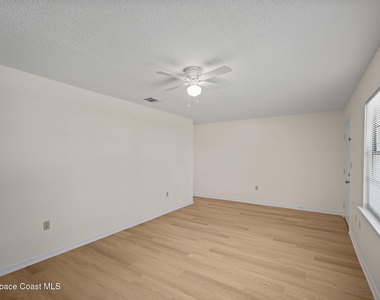 1780 Stewart Place - Photo Thumbnail 8