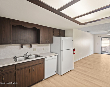 1780 Stewart Place - Photo Thumbnail 15