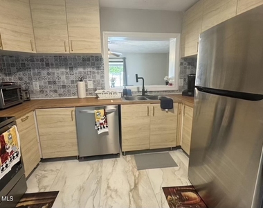 496 Poinciana Drive - Photo Thumbnail 31
