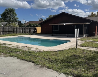 496 Poinciana Drive - Photo Thumbnail 3