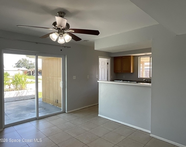 753 Bianca Drive Ne - Photo Thumbnail 13