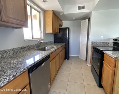 753 Bianca Drive Ne - Photo Thumbnail 1