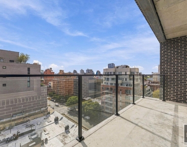 St Marks Place - Photo Thumbnail 1