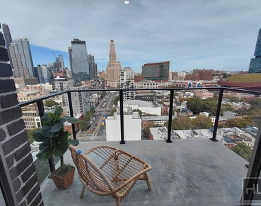 St Marks Place - Photo Thumbnail 18