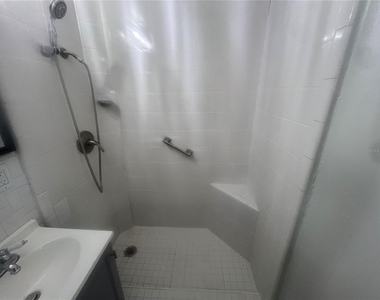 827 19th Avenue N - Photo Thumbnail 13