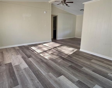 15119 17th Street - Photo Thumbnail 11