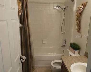3926 Constantine Loop - Photo Thumbnail 12