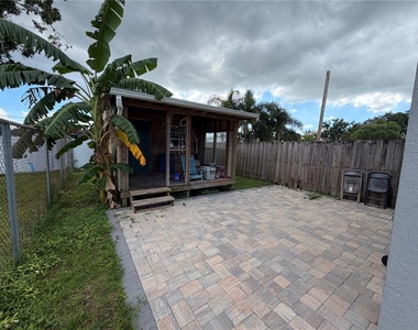 3314 W Tampa Bay Boulevard - Photo Thumbnail 12