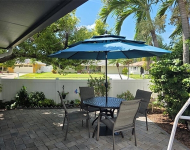 12291 69th Terrace - Photo Thumbnail 15
