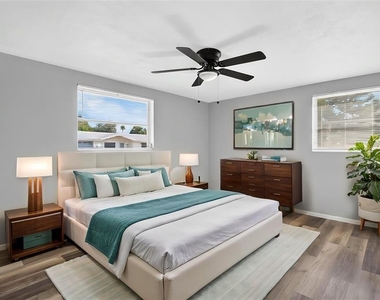 7804 Hawthorn Drive - Photo Thumbnail 16
