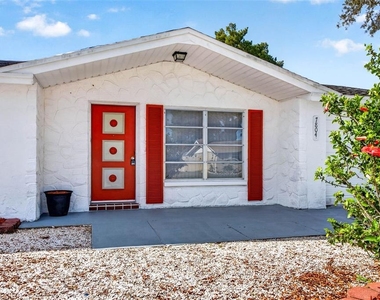 7804 Hawthorn Drive - Photo Thumbnail 1