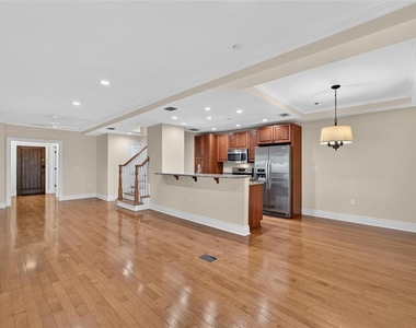 610 S Rome Avenue - Photo Thumbnail 12