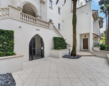 610 S Rome Avenue - Photo Thumbnail 2