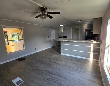 14900 Porter Street - Photo Thumbnail 4