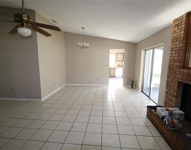 5018 Oakshire Drive - Photo Thumbnail 22