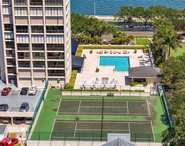 3301 Bayshore Boulevard - Photo Thumbnail 38