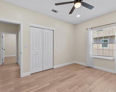 1081 S Pointe Alexis Drive - Photo Thumbnail 24