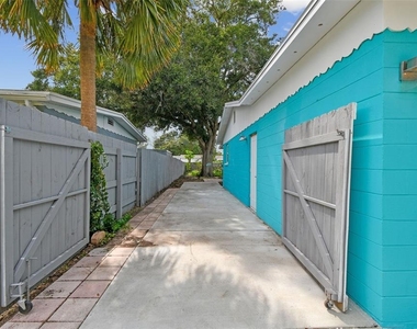 3218 38th Street N - Photo Thumbnail 1