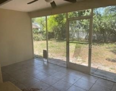 620 46th Street Court E - Photo Thumbnail 7