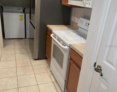 3025 Greystone Loop - Photo Thumbnail 2