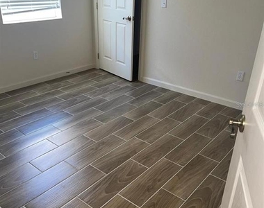 3025 Greystone Loop - Photo Thumbnail 13