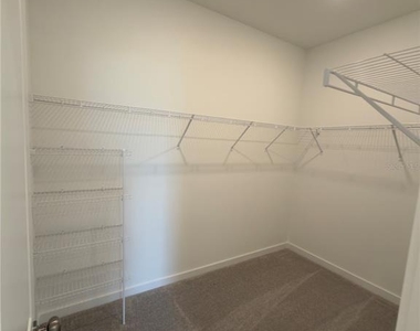 5556 Guava Court - Photo Thumbnail 15