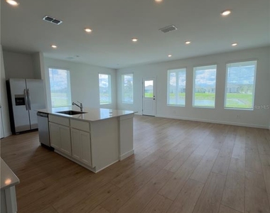 5556 Guava Court - Photo Thumbnail 2