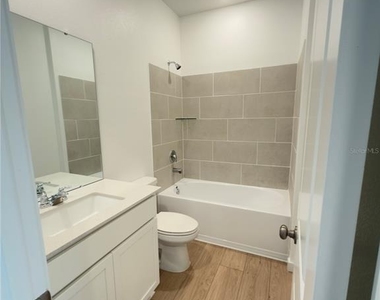 5556 Guava Court - Photo Thumbnail 11