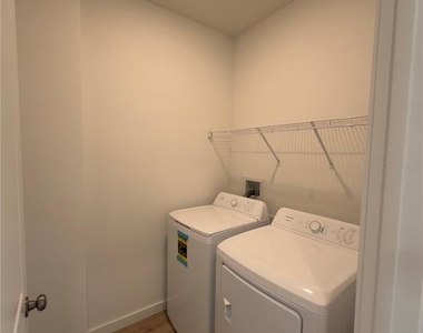 5556 Guava Court - Photo Thumbnail 14