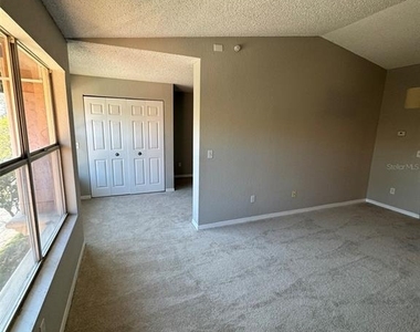 5152 Conroy Road - Photo Thumbnail 4