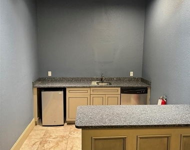 5152 Conroy Road - Photo Thumbnail 26