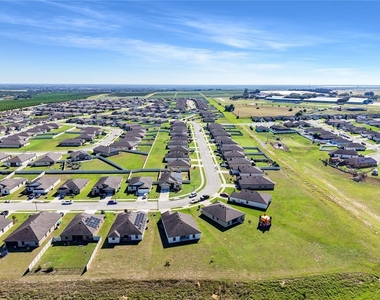 1503 Swan Lake Circle - Photo Thumbnail 3