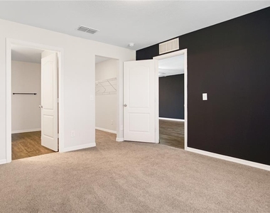1503 Swan Lake Circle - Photo Thumbnail 14
