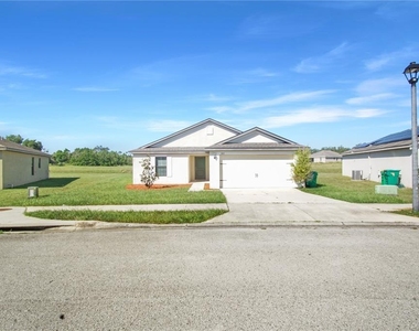 1503 Swan Lake Circle - Photo Thumbnail 5