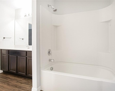 1503 Swan Lake Circle - Photo Thumbnail 17