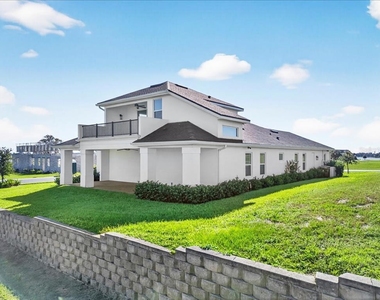 200 Snowy Orchid Way - Photo Thumbnail 5
