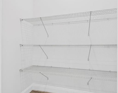 200 Snowy Orchid Way - Photo Thumbnail 31