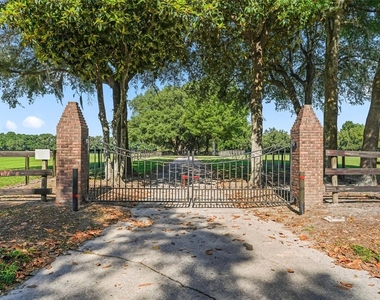 1000 Nw 150th Avenue - Photo Thumbnail 28
