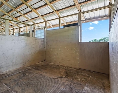 1000 Nw 150th Avenue - Photo Thumbnail 6