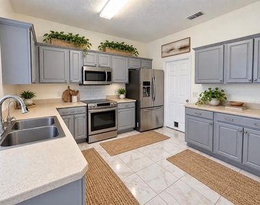 5090 Ne 122nd Boulevard - Photo Thumbnail 15