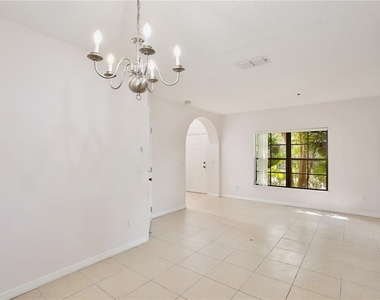 9501 Bacchus Trail - Photo Thumbnail 4