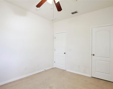 9501 Bacchus Trail - Photo Thumbnail 18