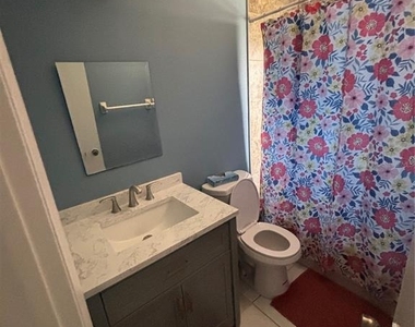 7667 Havenford Court - Photo Thumbnail 10