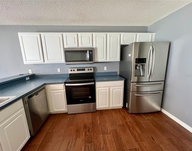 13108 Lexington Summit Street - Photo Thumbnail 14