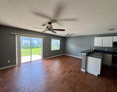 13108 Lexington Summit Street - Photo Thumbnail 9