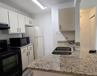 3831 Nautical Way - Photo Thumbnail 12