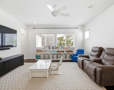 790 Candlebrush Lane - Photo Thumbnail 15