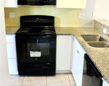 2321 Trinidad Court - Photo Thumbnail 3
